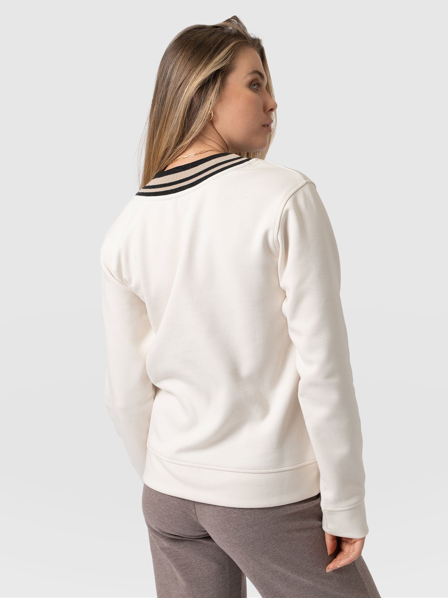 Hailey Sweater Cream - Women's Jumper | Saint + Sofia® EU